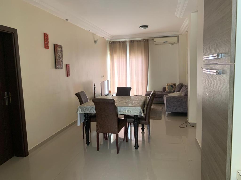 Appartement A Residence De La Paix Dakar Buitenkant foto