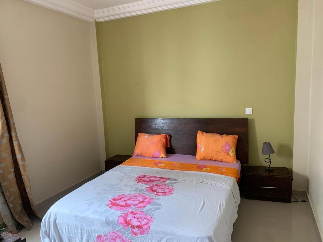 Appartement A Residence De La Paix Dakar Buitenkant foto